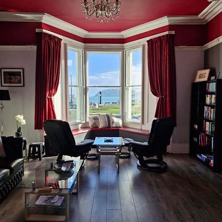 Bed and Breakfast Hen Dy Лландидно Экстерьер фото