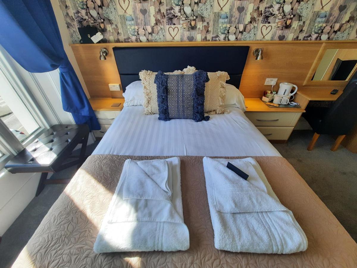 Bed and Breakfast Hen Dy Лландидно Экстерьер фото