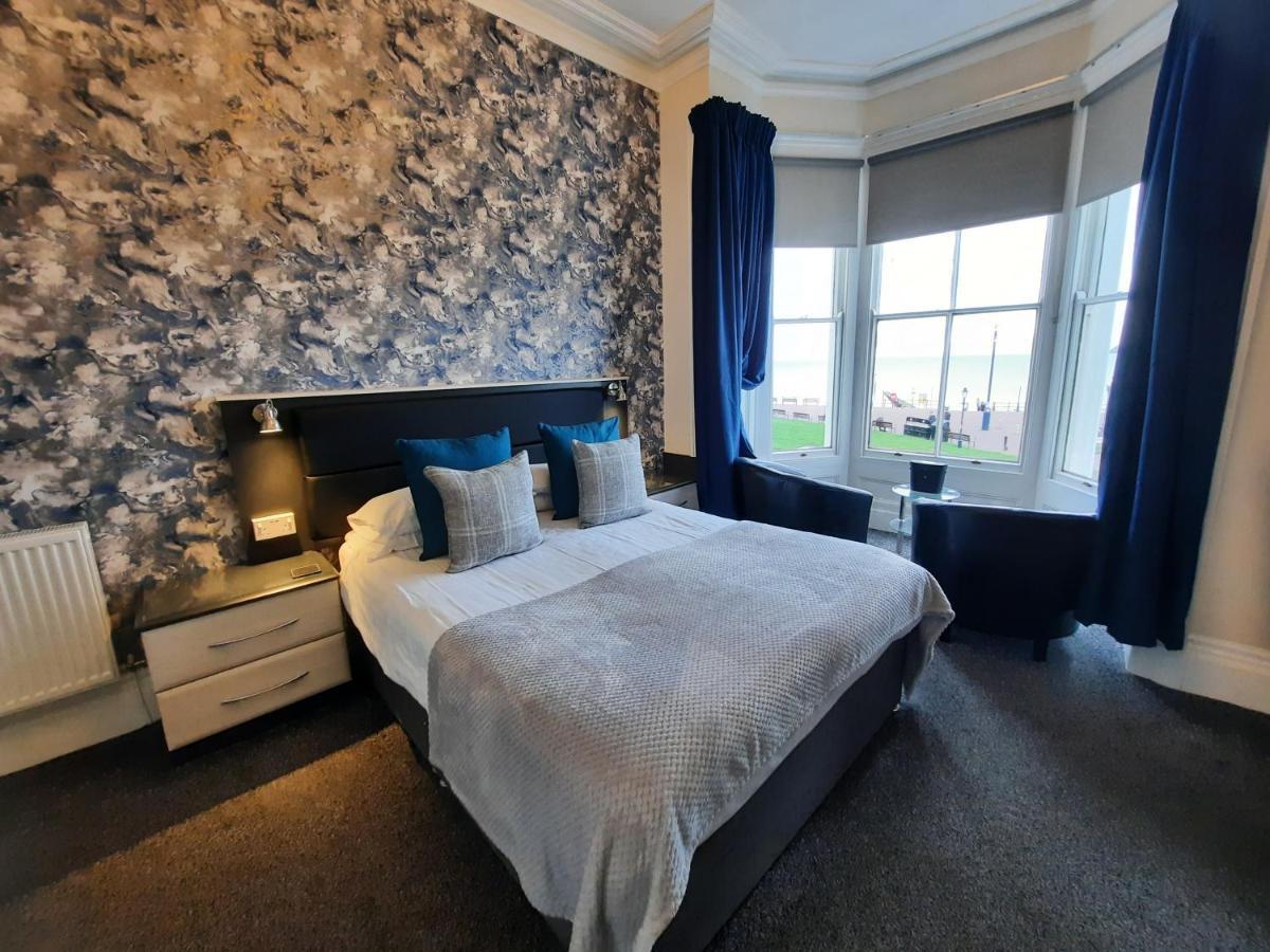 Bed and Breakfast Hen Dy Лландидно Экстерьер фото